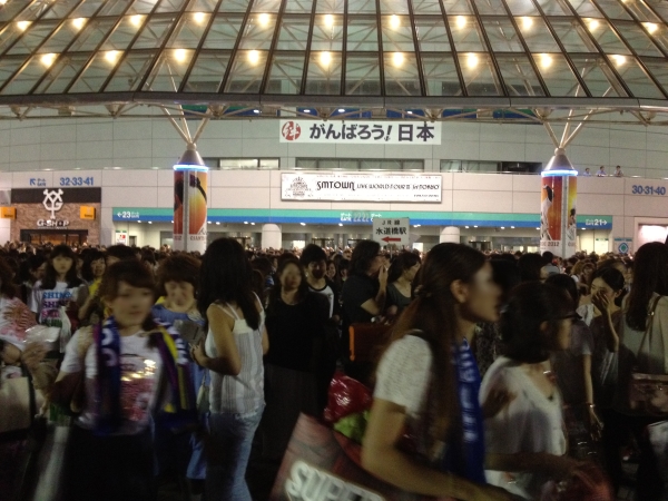 東方神起・少女時代ら出演の「SMTOWN LIVE WORLD TOUR III in TOKYO！」第2日、ファンの熱気が東京ドームを埋め尽くす(7)