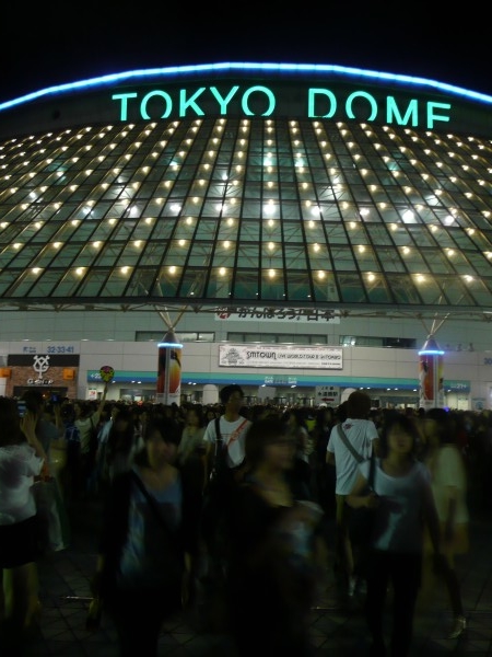 東方神起・少女時代ら出演の「SMTOWN LIVE WORLD TOUR III in TOKYO！」第2日、ファンの熱気が東京ドームを埋め尽くす(5)
