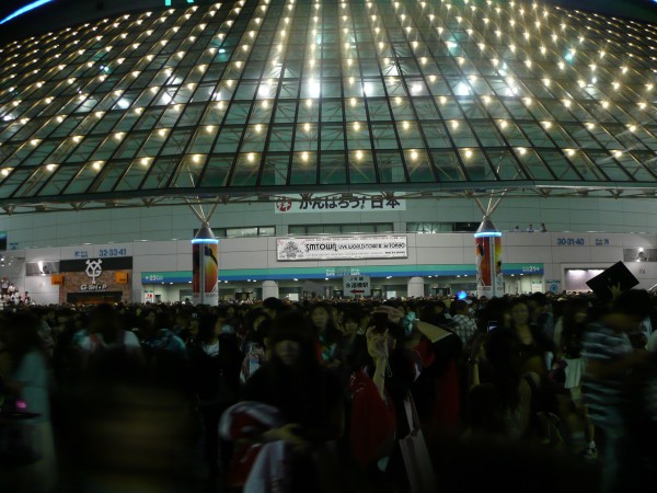 東方神起・少女時代ら出演の「SMTOWN LIVE WORLD TOUR III in TOKYO！」第2日、ファンの熱気が東京ドームを埋め尽くす(4)