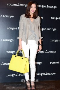 CNBLUE、ユン・ウネら「rouge & lounge」のローンチイベントに出席　ハン・チェヨン