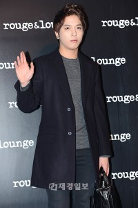 CNBLUE、ユン・ウネら「rouge & lounge」のローンチイベントに出席　CNBLUEチョン・ヨンファ