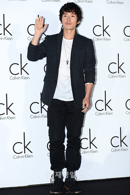 Calvin Klein旗艦店のパーティー、2AMイム・スロンらが出席(14)　チャン・ヒョク