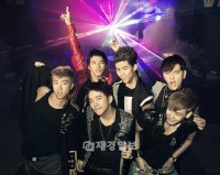2PM「Hands Up」、2週連続で韓国の音楽番組を制覇