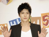 JYJ キム・ジェジュン「後ろから抱きしめたい男」1位