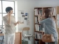 ハン・ヒョジュ、サムスンのデジカメ広告で超ポジティブな姿が話題