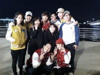 韓国の人気女優キム・ソナがSBS『日曜日が好き―ランニングマン』に出演し、メンバーたちと撮った記念撮影を公開した。写真＝キム・ソナのme2dayより