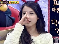 クリスマススペシャルとして20日に放送された韓国SBS『強心臓』に人気歌手IU（アイユー）が出演し、初めて外見に関するコンプレックスを告白した。写真=韓国SBS放送のキャプチャー
