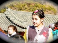 12日、韓国のあるインターネットコミュニティサイトに、23日放送予定の韓国KBS2旧正月特集『世子嬪プロジェクト―王室の復活』の撮影風景を撮った写真が掲載された。写真=オンラインコミュニティー