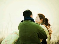 17日に放送されるJTBCドラマ『パダムパダム・・・彼と彼女の心拍音』では、ガンチル（チョン・ウソン演）とジナ（ハン・ジミン演）が昇る太陽を前に愛を誓い合う。写真=MI