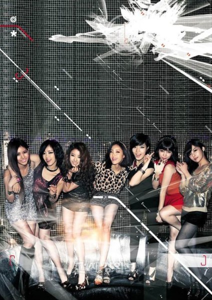 女性アイドルグループT-ARA（ティアラ）の曲が韓国の音楽チャートで3週連続1位を記録するという人気ぶりだ。