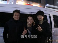 2AMイ・チャンミン、『ドリームハイ2』撮影現場を突然訪問　チョン・ジヌン＆パク・ジニョンを応援