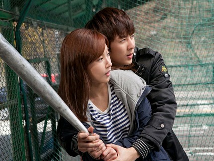 『あなたを愛しています』SS501ヒョンジュン（マンネ）とキム・ユンソがラブラブ野球デート