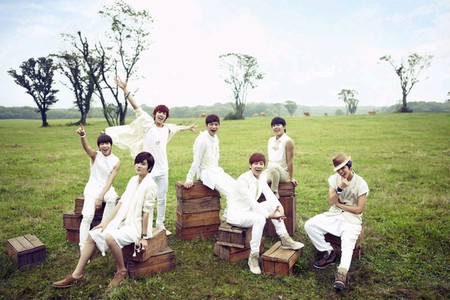 韓国の7人組ボーイズグループINFINITE（インフィニット）が、日本で3rdシングルとなる「She's Back」を8月29日にリリースすることが決定した。
