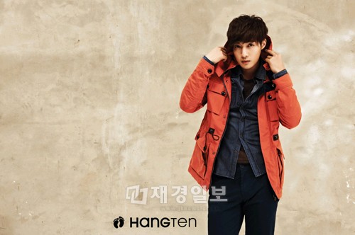 大手カジュアルブランドのハングテンが韓流スターのキム・ヒョンジュン（SS501リーダー）を起用して撮影した秋向けグラビアを公開した。