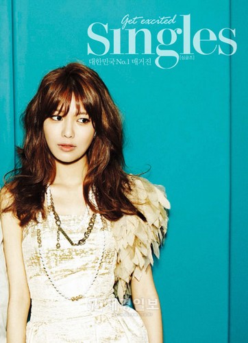 創刊8周年を迎える韓国で人気のスタイルマガジン『シングルズ』9月号で、初のドラマ主演を務める少女時代スヨンが、自身の演技について語った。