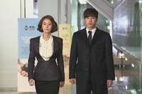 韓国SBSドラマ『夜王』のクォン・サンウとチョン・ユンホ（東方神起）のファッションに大きな関心が集まっている。
