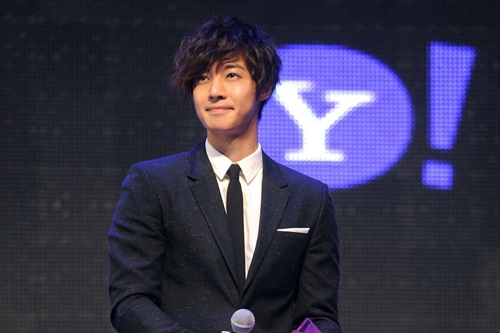 キム・ヒョンジュン、「2012今年のSTAR」韓流スター部門1位でコメント
