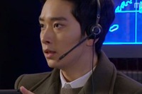 MBCドラマ『7級公務員』でエリート要員コン・ドハを熱演中の2PMチャンソン。今回は彼の公務員ファッションが話題を集めている。