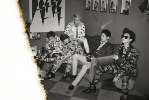 SHINeeが29日、3rdアルバムChapter2『Why So Serious?-The misconceptions of me』を発売する。写真＝SMエンターテインメント