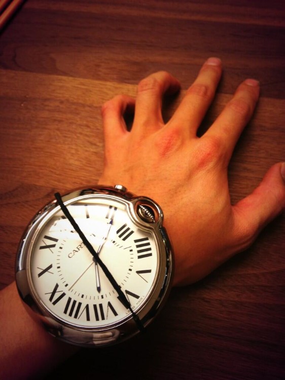 チャン・グンソクが、購入したばかりの腕時計を公開した。写真＝チャン・グンソクのツイッターより
