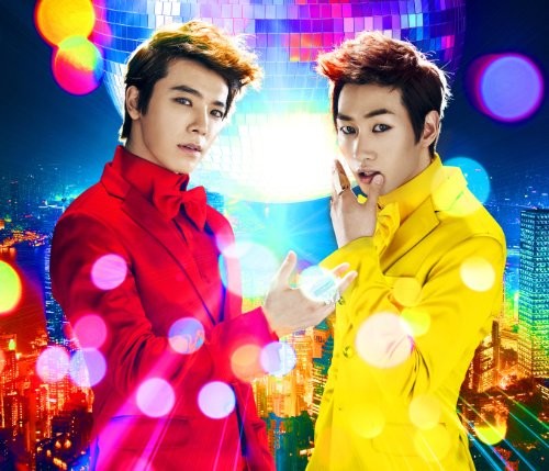 SUPER JUNIORのドンへとウニョクによるダンス＆ヴォーカル・ユニット「SUPER JUNIOR DONGHAE & EUNHYUK」が6月19日にリリースする新シングル「I WANNA DANCE」の封入特典が決定した。