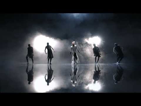 JYJキム・ジュンスの1stアルバム『TARANTALLEGRA』（타란탈레그라）タイトル曲のミュージックビデオ（MV）が公開された。