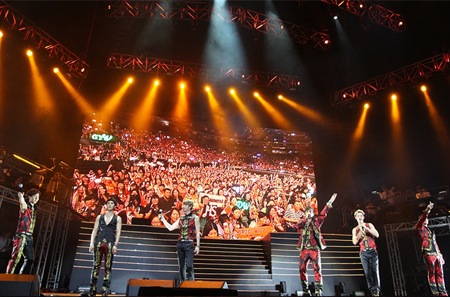 神話、上海コンサートで1万5千人のファンが熱狂