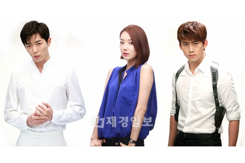 7月29日よりスタートする新月火ドラマ『Who Are You?』 の主人公ソ・イヒョン、2PMテギョン、キム・ジェウクのキャラクターカットが公開された。