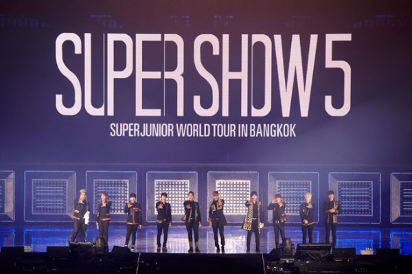 全世界のファンを魅了しているSUPER JUNIORが、今回はタイでワールドツアー「SUPER SHOW5」を開催した。写真＝SMエンターテインメント