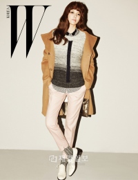 少女時代スヨンが、ファッションマガジン『W Korea』 10月号のグラビアで、女らしさと男らしさが絶妙に調和した２つの魅力を披露した。写真＝W Korea
