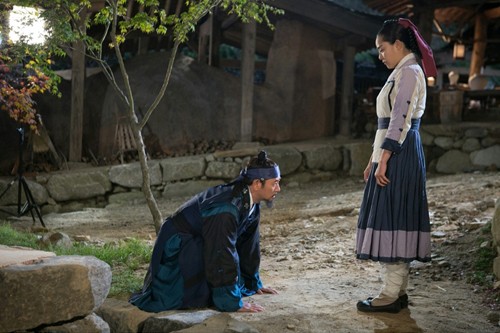 MBC月火ドラマ『火の女神チョンイ』では、チョン・グァンリョルが屈辱を味わう姿が描かれる予定だ。写真=ケイパックス