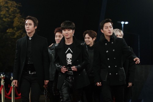 6人組アイドルグループBEASTが「2013 Melon Music Awards」の本賞であるTOP10の受賞者に名前を挙げた。