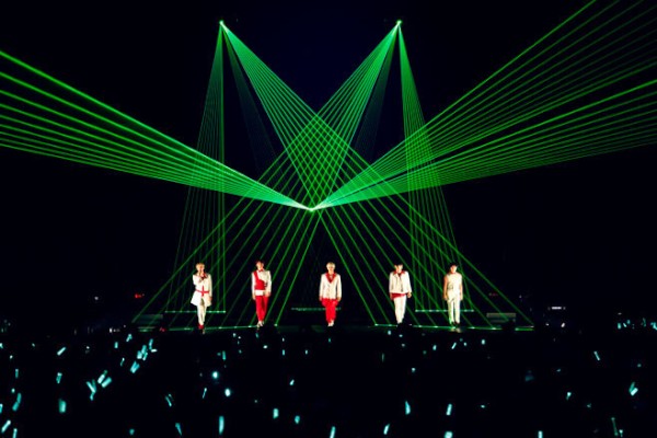 グループSHINeeが、2度目のアリーナツアーを成功させた。写真＝SMエンターテインメント