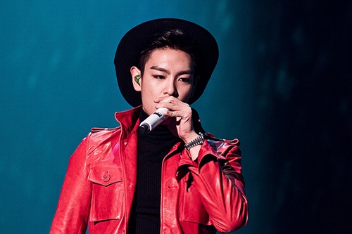 BIGBANGのT.O.P（トップ）がアメリカのFUSE TVに出演し、注目を集めた。写真＝YGエンターテインメント