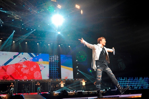 BIGBANGのメンバーD-LITEが2ヶ月にわたる日本でのアリーナツアーを大成功に収めた。写真＝YGエンターテインメント