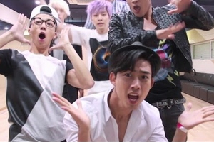 2PMが新曲『GO CRAZY!』のダンス練習動画を公開し、熱い反応を呼んでいる。
