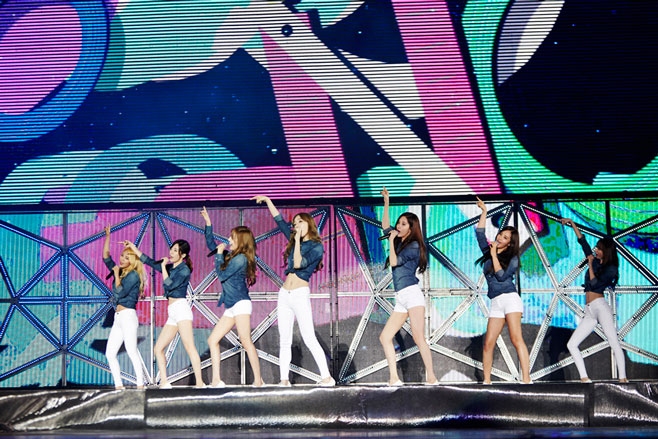 「SMTOWN LIVE WORLD TOUR Ⅳ」が、ソウル、東京に続き、上海公演まで大盛況のうちに終了した。写真：SMエンターテインメント