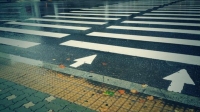 CNBLUEカン・ミンヒョクが雨降る秋の日のおでかけショットを公開、ファンの関心を呼んでいる。写真：カン・ミンヒョクのツイッター