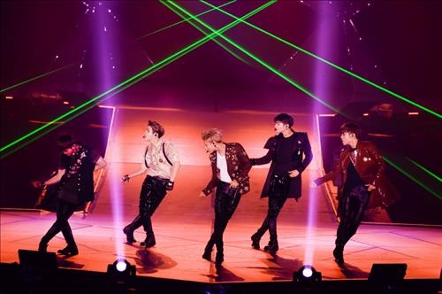 男性アイドルグループSHINeeが日本で35万人規模となる4度目のツアーをスタートさせた。写真：SMエンターテインメント