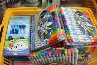 東方神起ユンホ(チョン・ユンホ)の日本ファンが、楊州市に学用品を寄付した。[写真] 楊州市
