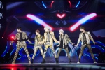 SHINeeが、単独コンサートの熱い感動を盛り込んだ「SHINee WORLD IV : The 4th Stage」を20日に発売する。